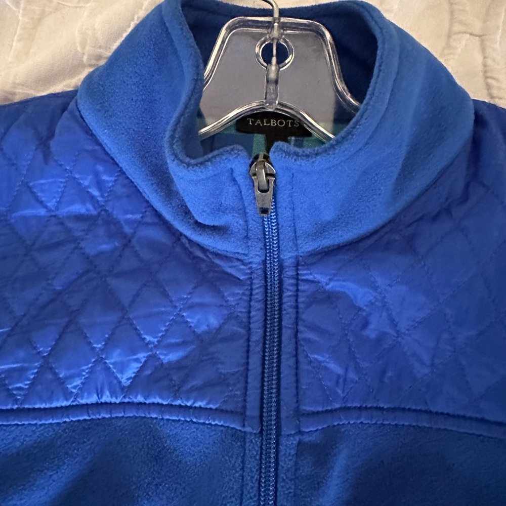 Fleece jacket - Picture 4 of 6